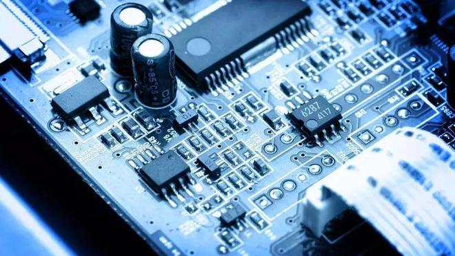 本土车企竞逐芯片赛道 奇瑞、吉利联手投资成立半导体公司，聚焦集成电路设计